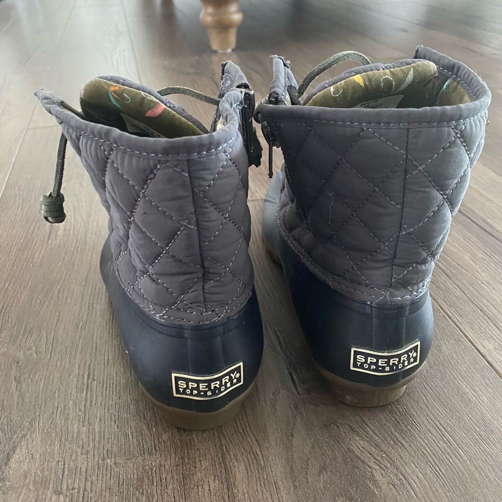 Speedy top siders